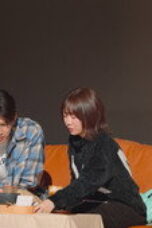 Nonton Better Late Than Single Season 2 Season 2 Episode 4 Sub Indo